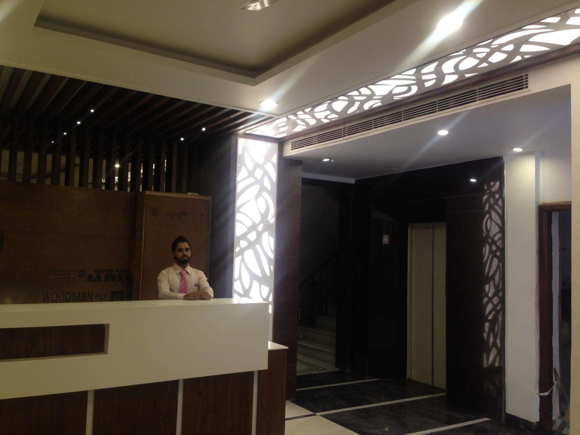 Hotel Namaskar Amritsar Exterior photo